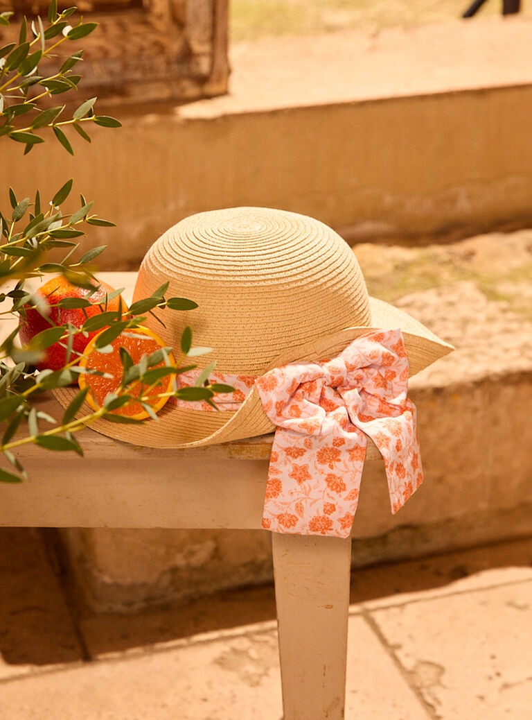 Orange HAT MLOBOBETTE / 25E4PFP1CHAE413