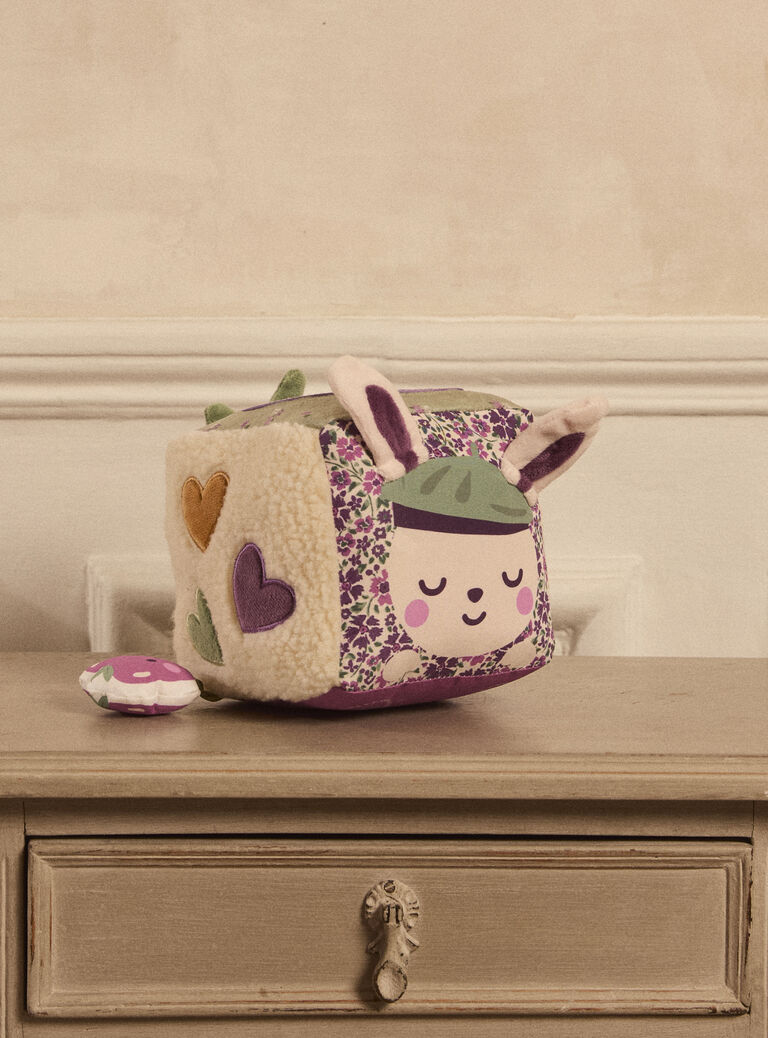 Multicolor ACTIVITY SHAPES 24HBFCUBEVEIL / 24J78241FAC099